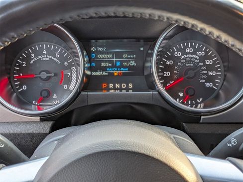 Used 2022 Ford Mustang Premium image 20