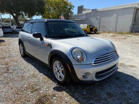 Used 2014 MINI Cooper Clubman image 3