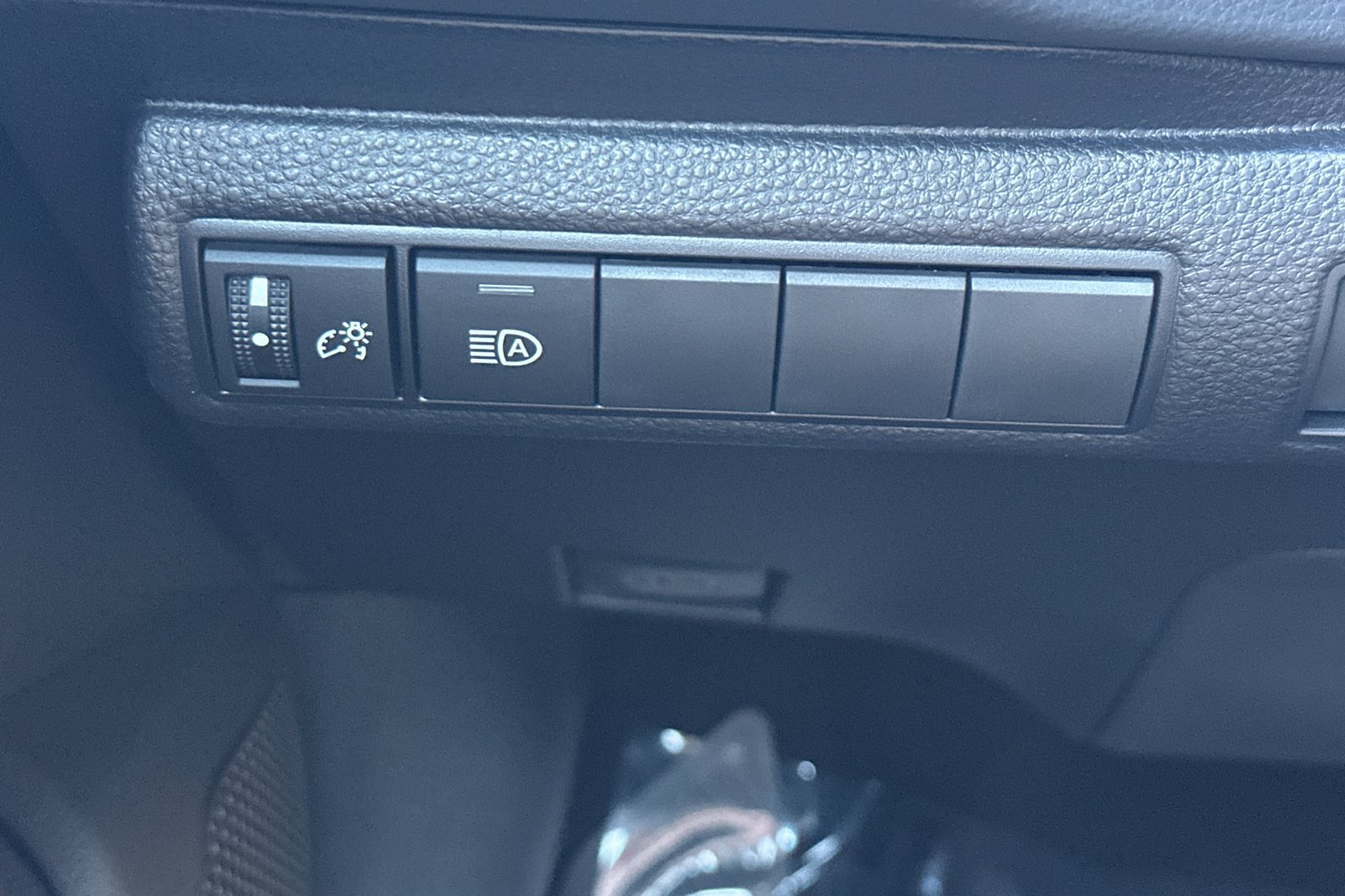 New 2027 Toyota Corolla LE w/ LE Premium Package FWD image 29