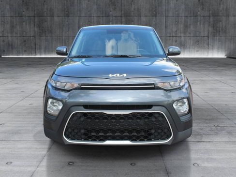 Used 2022 Kia Soul LX FWD image 10