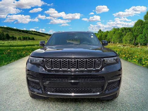 Used 2024 Jeep Grand Cherokee L Summit AWD/4WD image 8
