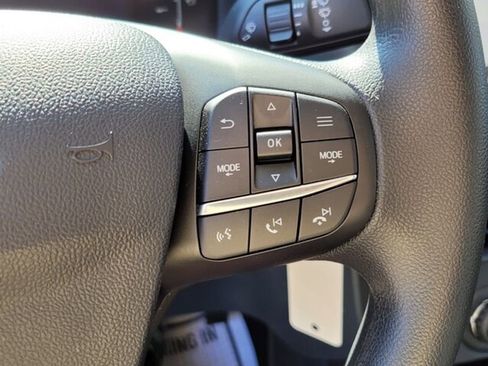 New 2025 Ford Maverick XL image 22