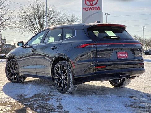 New 2025 Toyota Crown Signia image 29