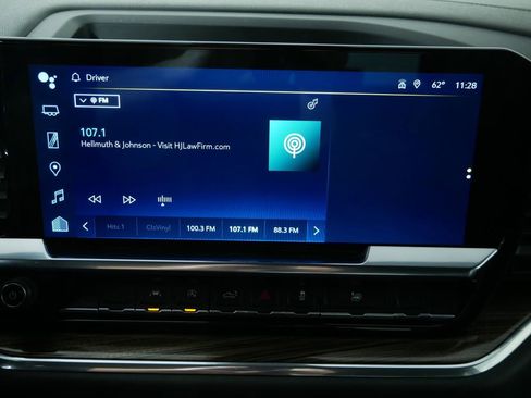 Used 2023 Chevrolet Silverado 1500 RST image 28