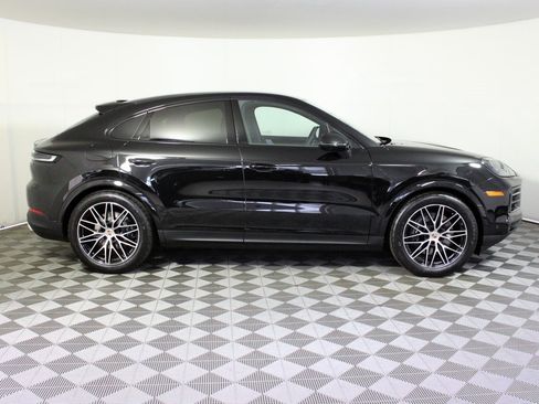 New 2026 Porsche Cayenne Coupe image 8