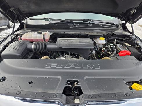Used 2025 RAM 1500 Big Horn image 30