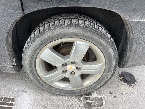 Used 2009 Chevrolet HHR LT w/ LT Preferred Equipment Group image 7