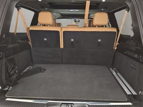 Used 2023 Jeep Grand Wagoneer L Series III w/ HD Trailer Tow Package AWD/4WD image 23