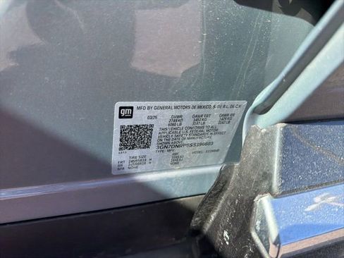 Certified 2025 Chevrolet Equinox EV LT image 12