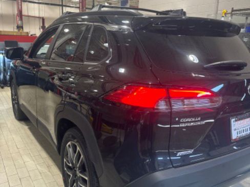 Certified 2026 Toyota Corolla Cross XLE w/ Convenience Package image 44