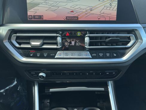 Used 2021 BMW 330i xDrive Sedan w/ Premium Package image 21