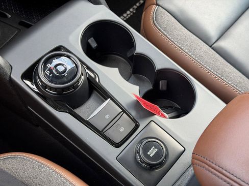 Used 2023 Ford Bronco Sport Outer Banks w/ Tech Package image 8