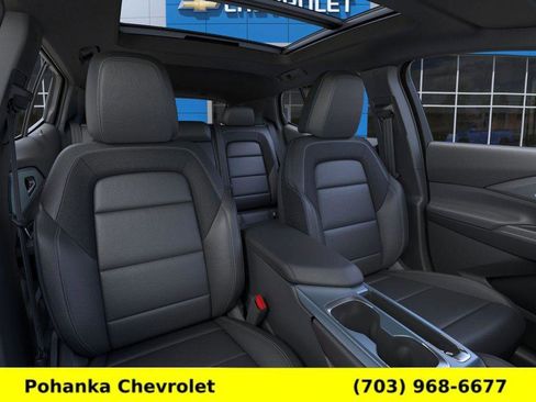 New 2026 Chevrolet Equinox EV LT image 16