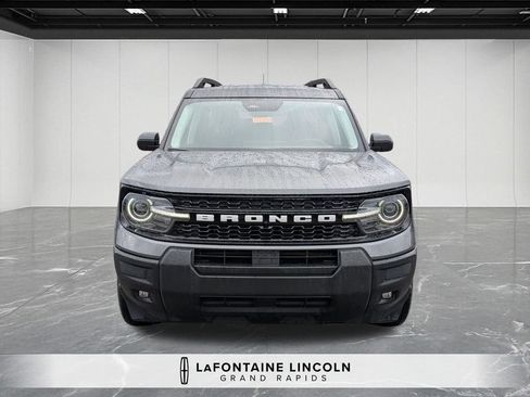 Used 2025 Ford Bronco Sport Outer Banks AWD/4WD image 8