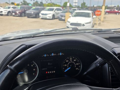 Used 2018 Ford F150 XLT w/ Equipment Group 302A Luxury AWD/4WD image 26