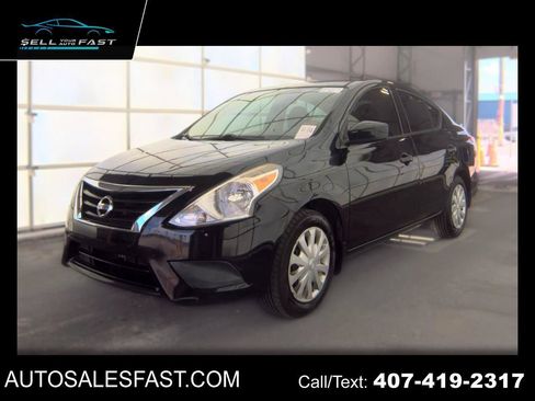 Used 2016 Nissan Versa S Plus FWD image 1