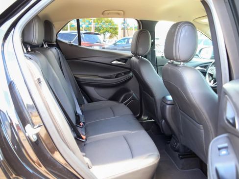 Used 2025 Buick Encore GX Preferred FWD image 10