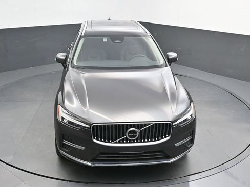 Certified 2023 Volvo XC60 B5 Plus w/ Protection Package Premier image 30