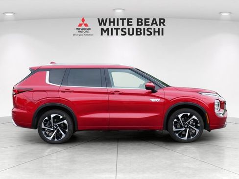 Used 2025 Mitsubishi Outlander SEL AWD/4WD image 6