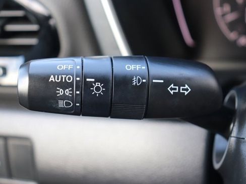 Certified 2024 Honda Pilot Touring image 31