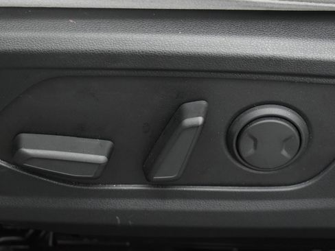 Used 2025 Hyundai Santa Cruz Limited image 14