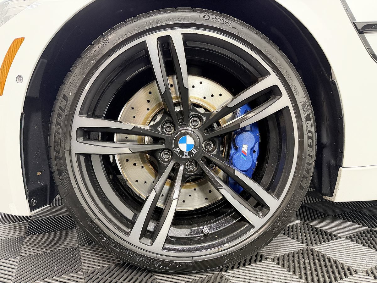 Used 2015 BMW M3 w/ Executive Package RWD image 30