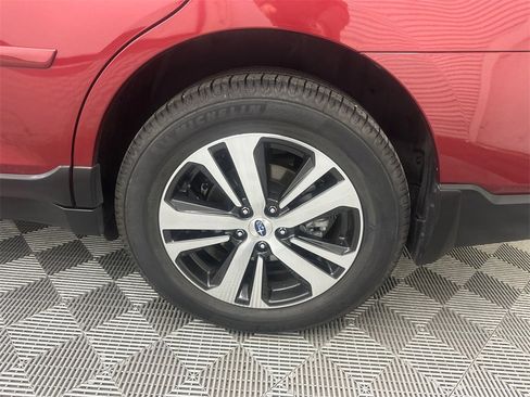 Used 2018 Subaru Outback 2.5i Limited image 22