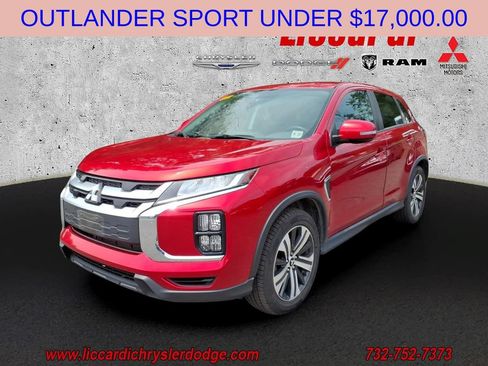 Used 2022 Mitsubishi Outlander Sport SE AWD/4WD image 2