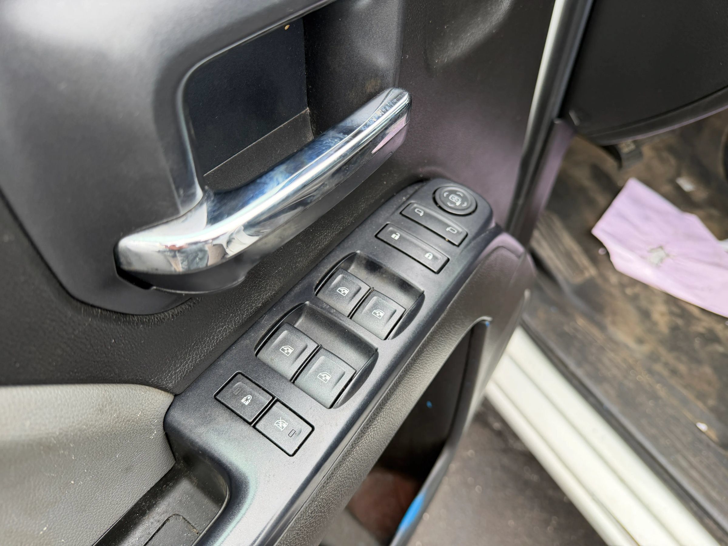 Used 2019 Chevrolet Silverado 1500 W/T w/ WT Convenience Package AWD/4WD image 10