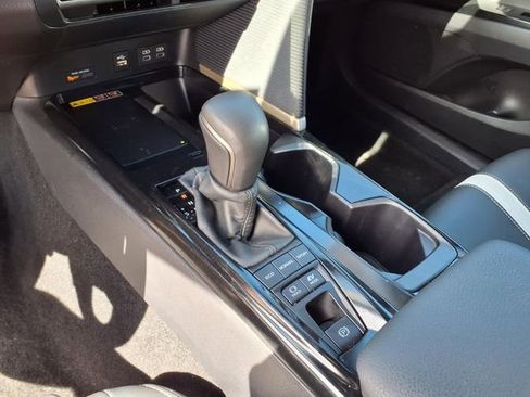 Used 2025 Toyota Camry SE FWD image 22