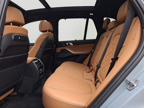 Certified 2025 BMW X5 xDrive50e w/ M Sport Package image 8
