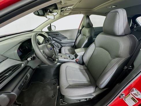 Used 2024 Subaru Crosstrek 2.0i Premium image 13