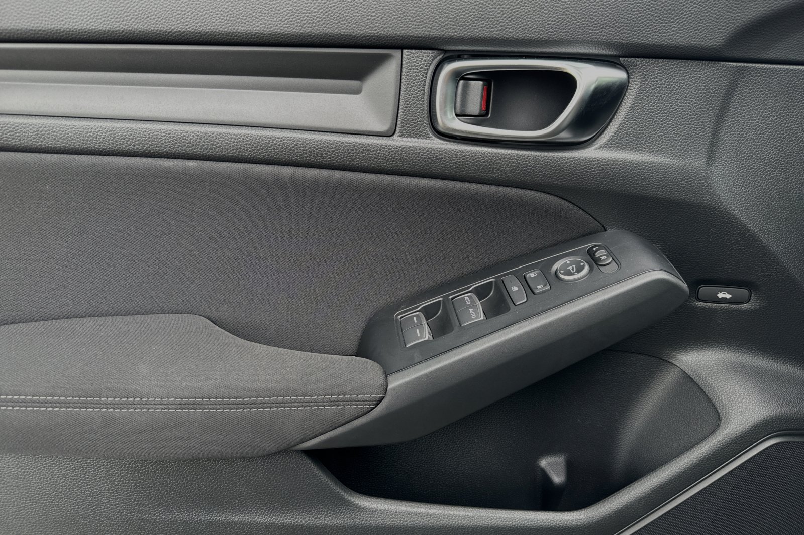 New 2025 Honda Civic Sport image 11