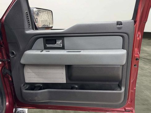 Used 2013 Ford F150 XLT w/ Luxury Equipment Group image 19