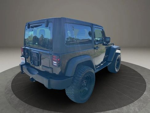 Used 2013 Jeep Wrangler Sport AWD/4WD image 6