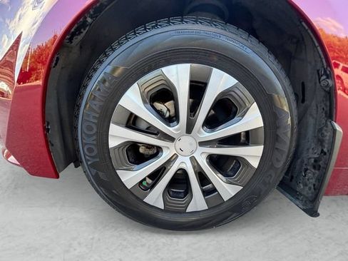 Used 2022 Toyota Corolla LE FWD image 29