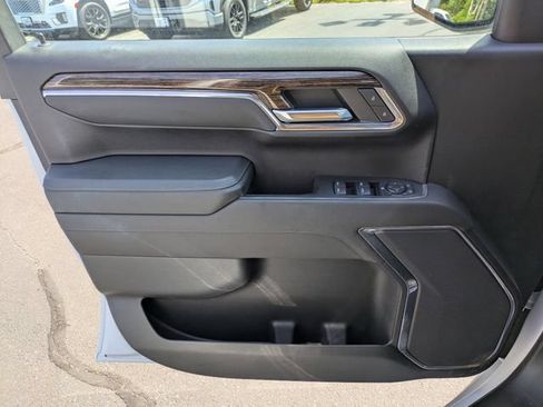 Used 2023 GMC Sierra 1500 Elevation AWD/4WD image 11