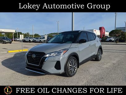 Used 2023 Nissan Kicks SV