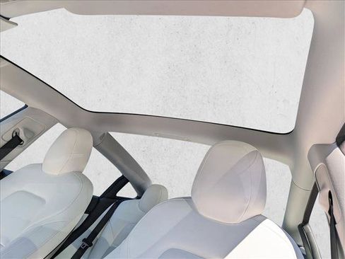 Used 2018 Tesla Model 3 Long Range RWD image 14