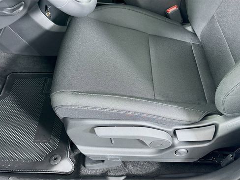 New 2026 Hyundai Santa Fe SE image 20