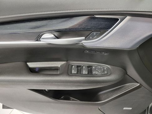 Certified 2025 Cadillac XT5 Premium Luxury image 25