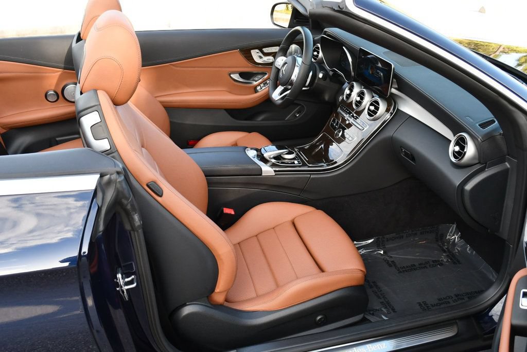 Used 2023 Mercedes-Benz C 300 Cabriolet w/ AMG Line image 30
