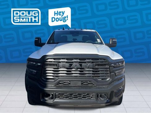 New 2026 RAM 5500 Tradesman AWD/4WD image 9