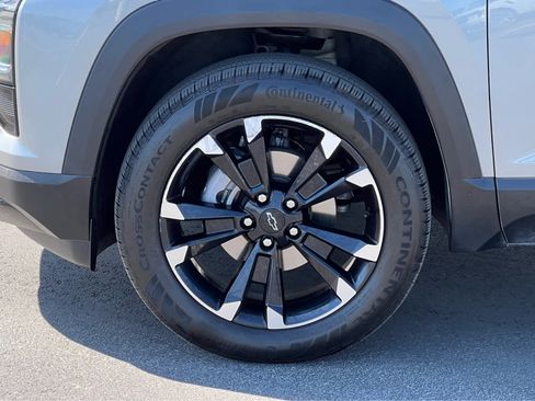 Used 2025 Chevrolet Equinox RS AWD/4WD image 13