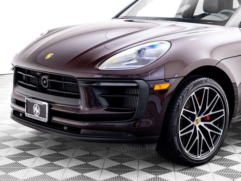 Used 2023 Porsche Macan S AWD/4WD image 35