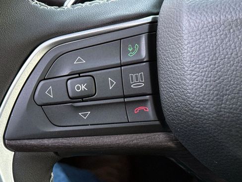 New 2025 Jeep Grand Cherokee Limited image 14