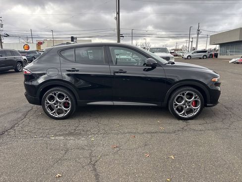 Used 2024 Alfa Romeo Tonale Veloce image 6