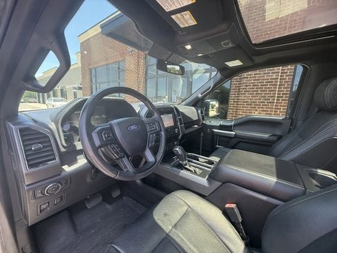 Used 2018 Ford F150 XLT w/ Equipment Group 302A Luxury AWD/4WD image 19