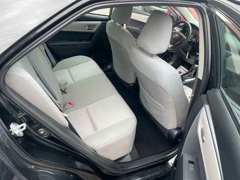 Used 2014 Toyota Corolla LE image 28