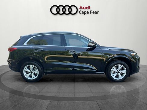 Certified 2025 Audi Q5 Premium AWD/4WD image 6